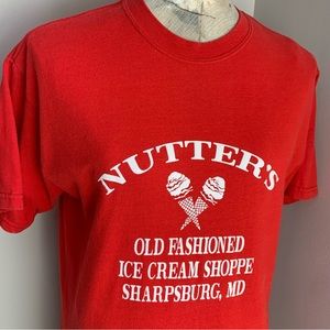 Vintage Nutters Old Fashioned Ice Cream Shoppe Sharpsburg Maryland Tshirt M Red